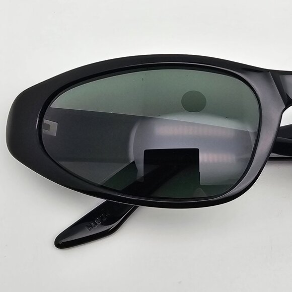 Ray-Ban B&L W1924 XXAO Black Frame G-15 Green Glass Lens Cat Eye Sunglasses 55mm